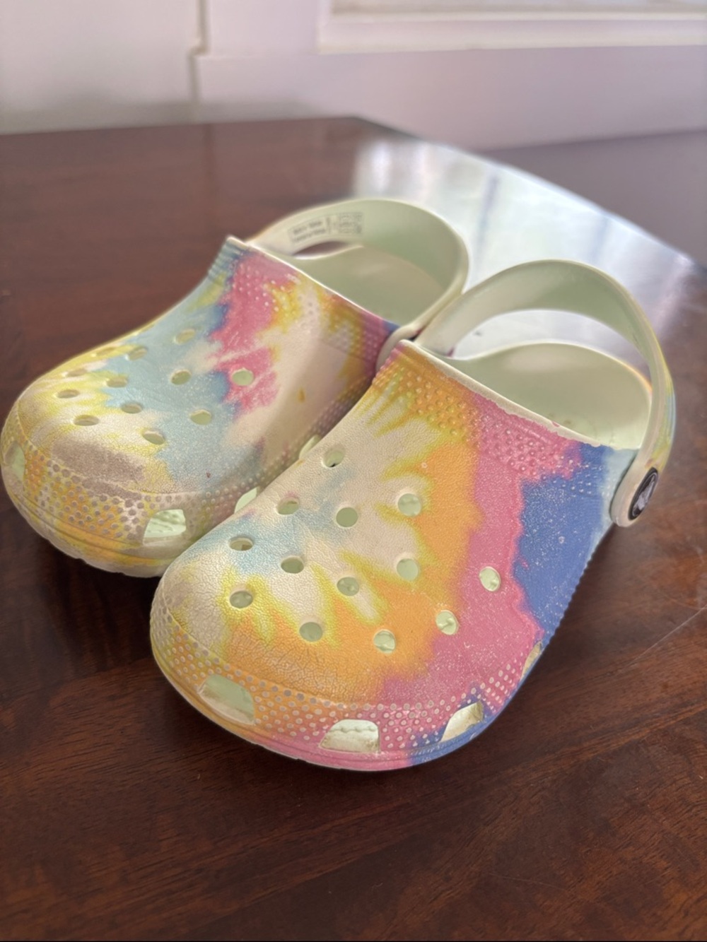Kids Tie-Dye Slip-On Crocs - Pastel Multicolor